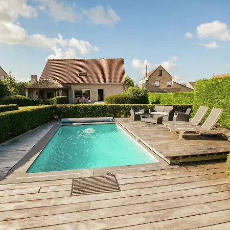 בית נופש Classy In With Private Swimming Pool *